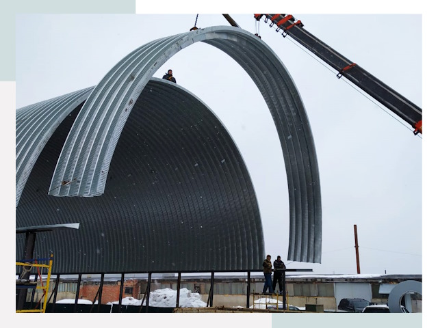 Полукруглые ангары в Дальнегорске