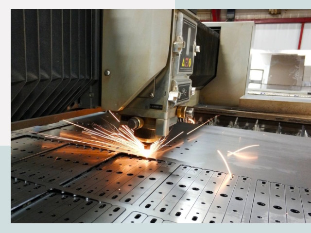 Лазерная резка металла в Дальнегорске от 618 руб.